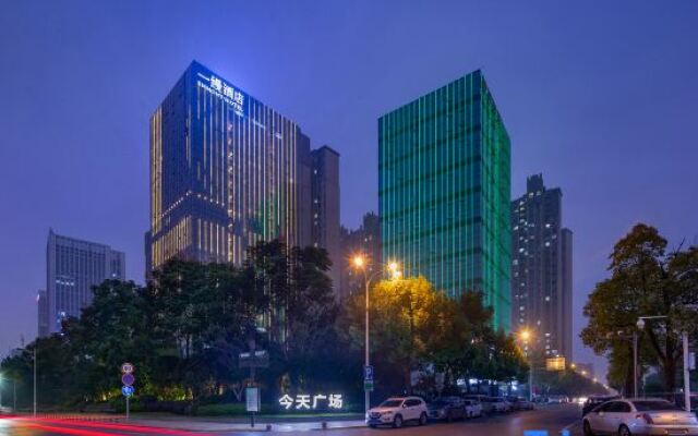 Yiman Hotel