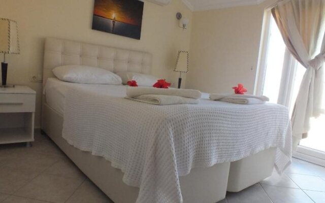 Sunset Beach Club by Aqua Lettings