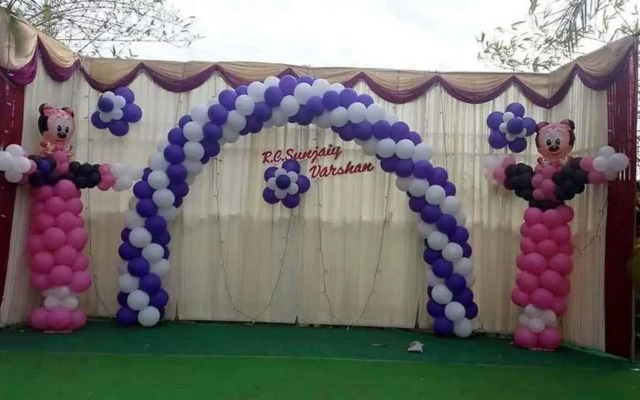 V V Grand Business Hotel