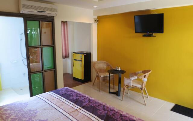 Baan Baimai Boutique Room