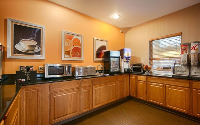 Comfort Inn & Suites Harrisburg-Hershey North