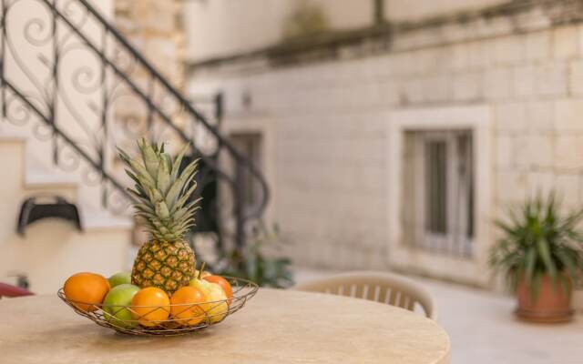 Apartments And Rooms Villa Erede