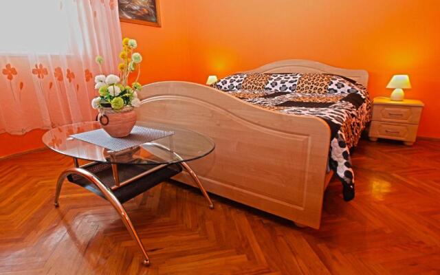 Apartment Snezana 1200