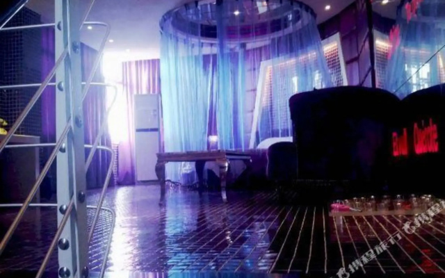 Wan'ai Love Theme Hotel (Guangzhou Conghua)