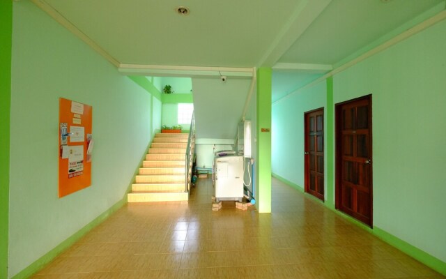 Baansetthanan Apartment