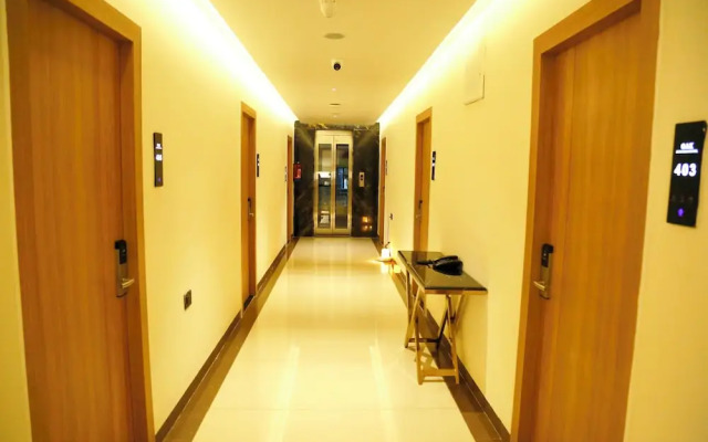 Oak Business Hotel