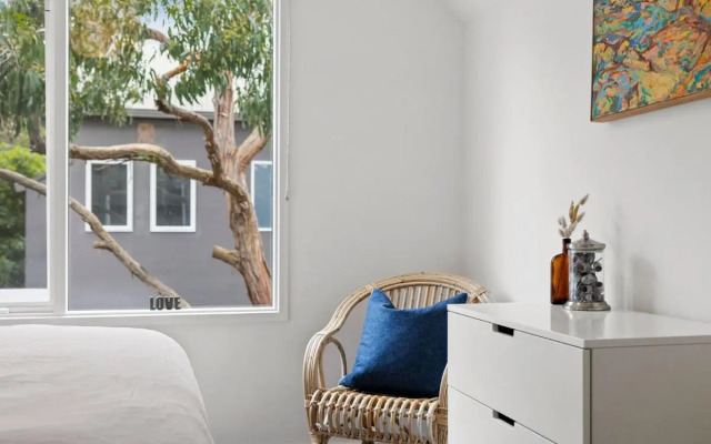 Point Roadknight Paradise Villa 6