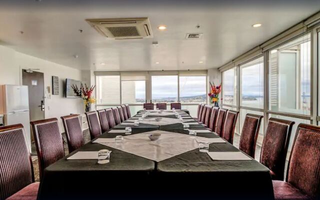 The Quadrant Hotel & Suites