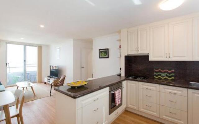 Ocean Breeze Apartment