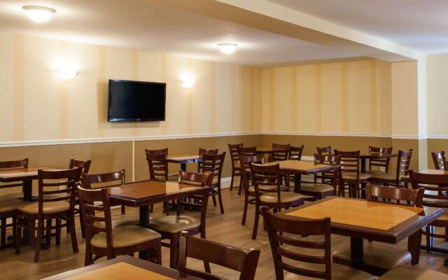 Days Inn by Wyndham Daytona Beach Speedway