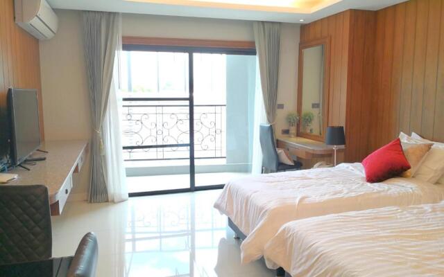 Private wooden style studio room in city area