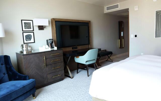 Carte Hotel San Diego Downtown, Curio Collection by Hilton