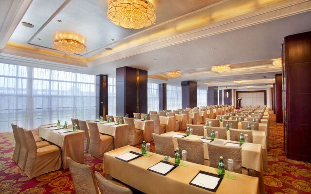 Regal Plaza Hotel & Residence