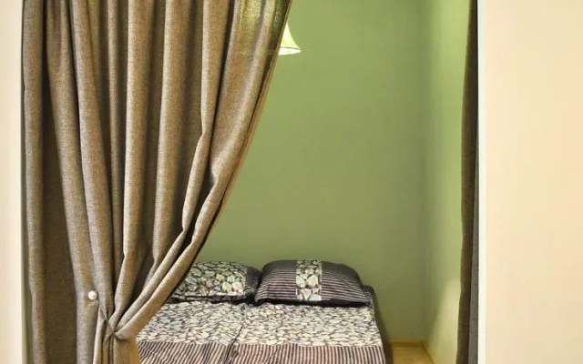 Cosy Studio On Khetagurovi
