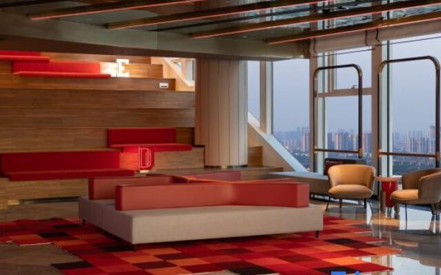 Radisson RED Guang Zhou South Railway Station