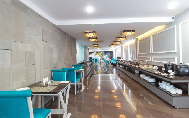 Hotel Golden Leaves By OYO Rooms