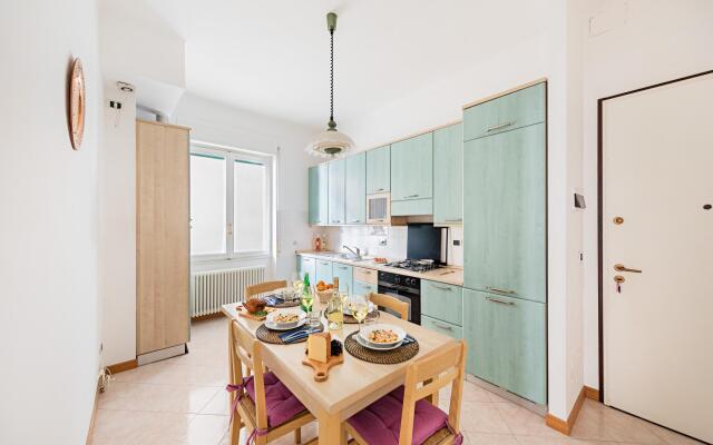 I Fiori 3 16 Apartment by Wonderful Italy