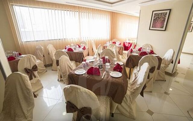 Al Borj Al Aseel Hotel