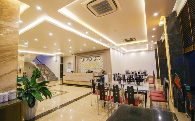 Ha Long New Day 2 – Lobby – Ha Long