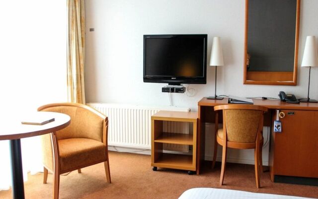 De Zon Hotel & Restaurant by Flow