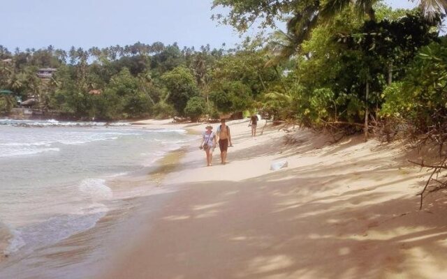 Pearl Resort Mirissa