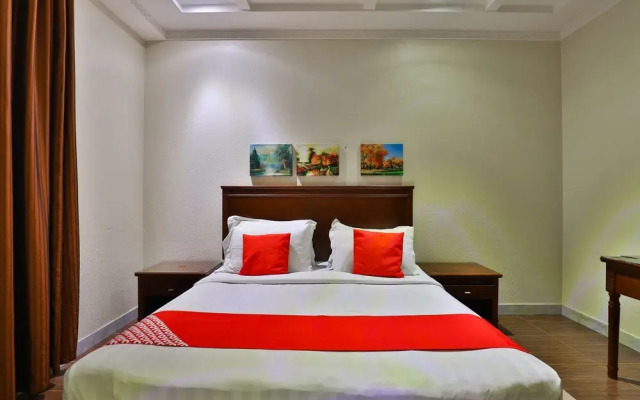 OYO 215 Wassan International Hotel