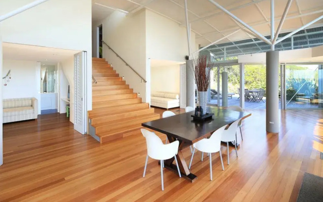 Nikau Estate