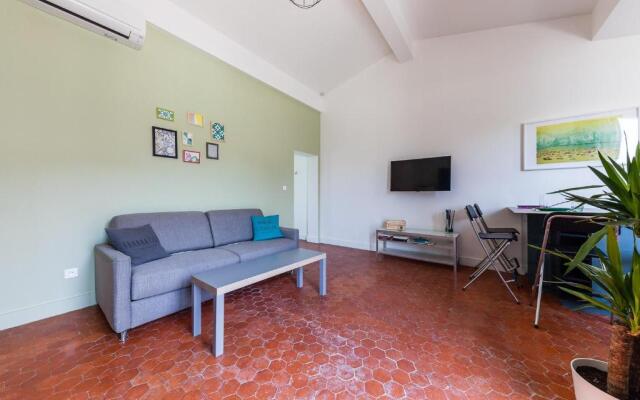 Chez Nous - 7 Appartements sur le Vieux Port