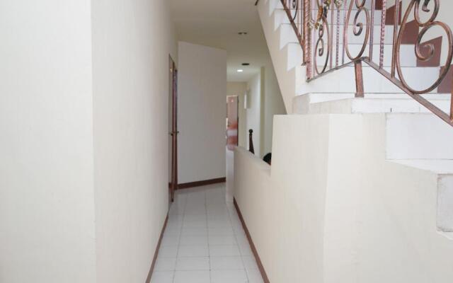 OYO 2536 Hotel Tanjung