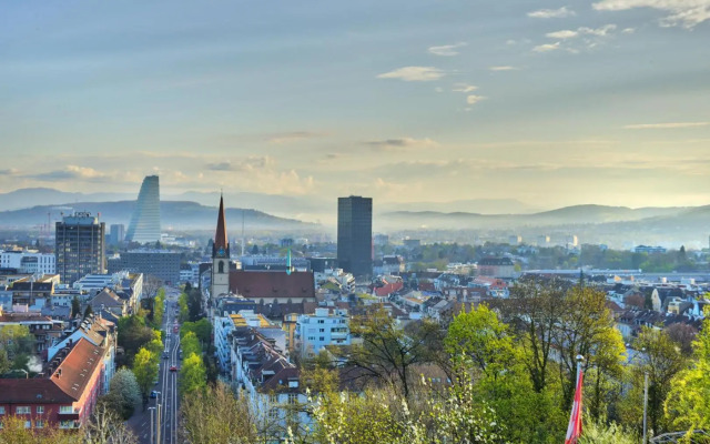 Special Retreat Apartment & Home-Office & Workplace