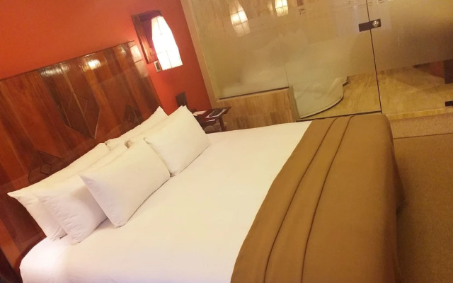 Royal Inn Hotel Puno