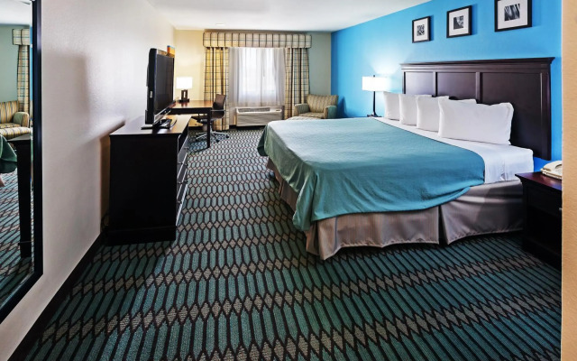 Country Inn & Suites by Radisson, Lubbock, TX