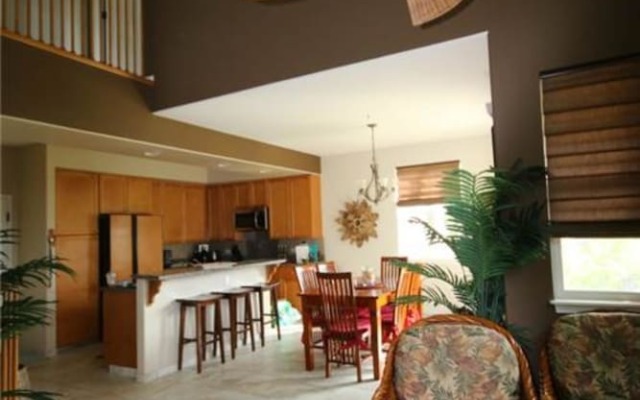 Colony Villa Paradise Among the Palm Trees