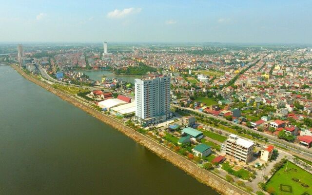 Tien Loc Palace Hotel