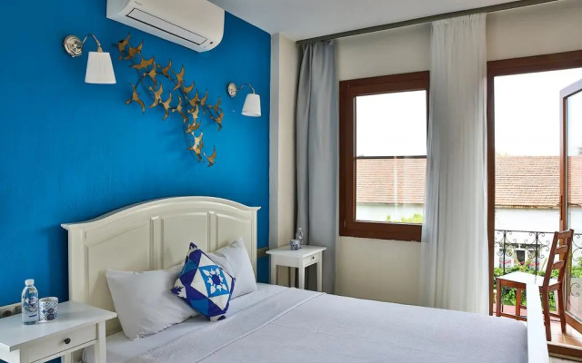 Cunda Eren Otel
