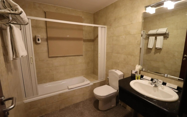 Larsa Hotel