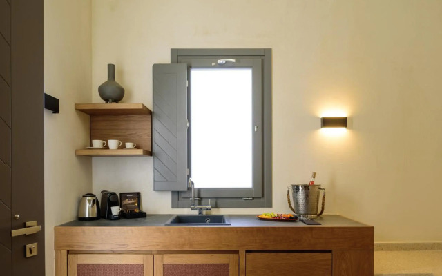 Alleys All-Suite Hotel & Spa