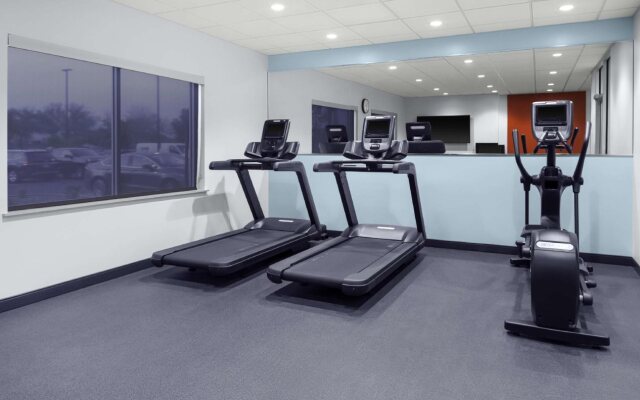 Tru by Hilton Gilbert