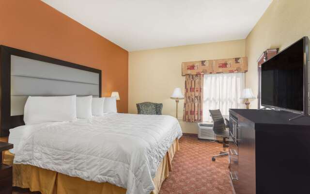 Baymont by Wyndham Fayetteville