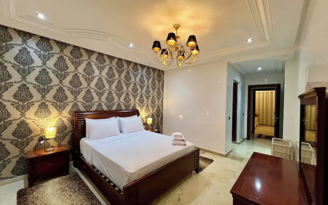 Chic 4BR with Jacuzzi-Fez New City Stay