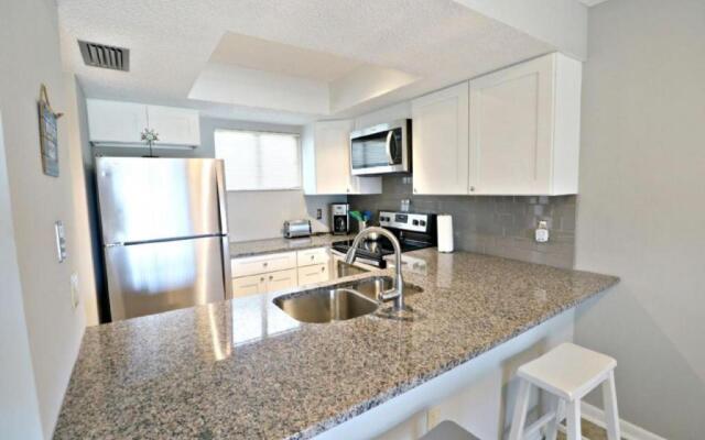 Ocean Village Club N36