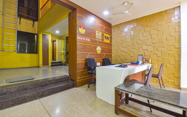 Fabhotel Rb Residency