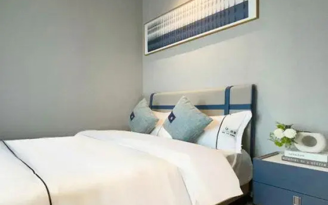 Gareme Internationl Apartment