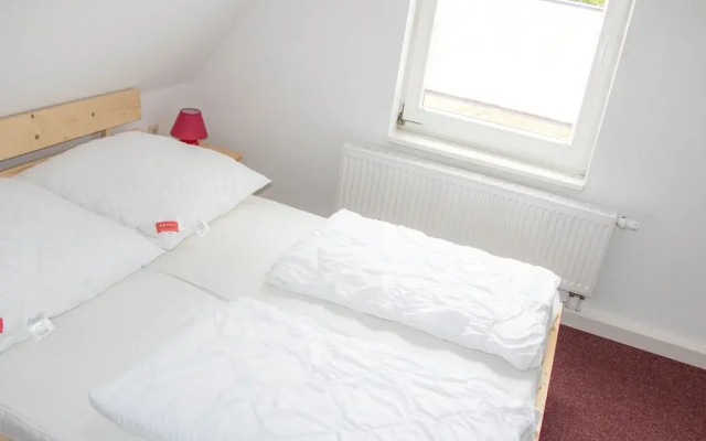 Nice Apartment in Breitenbrunn With Sauna