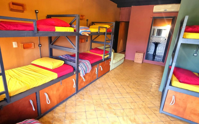 Circo Hostel
