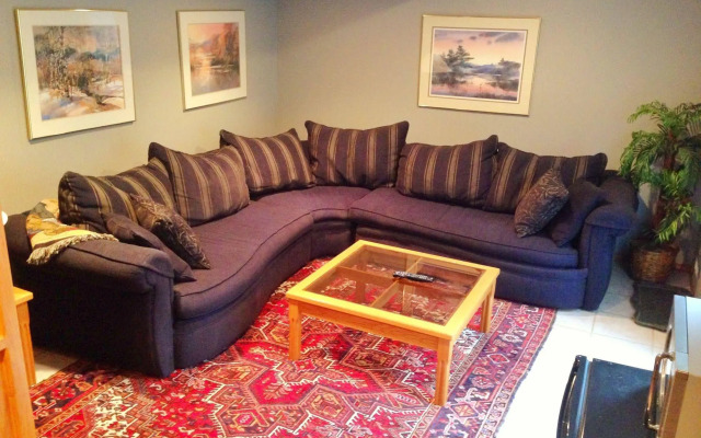 McDougall Lane Bed & Breakfast