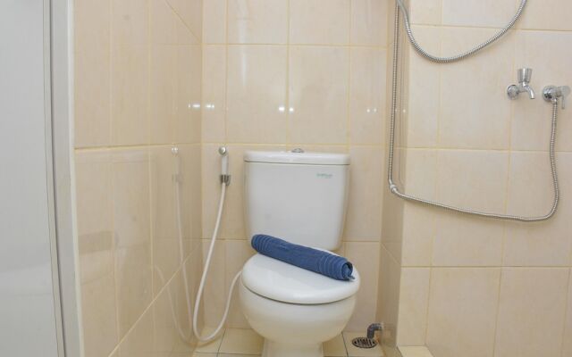 Simple And Comfort Studio At Springlake Summarecon Bekasi Apartment