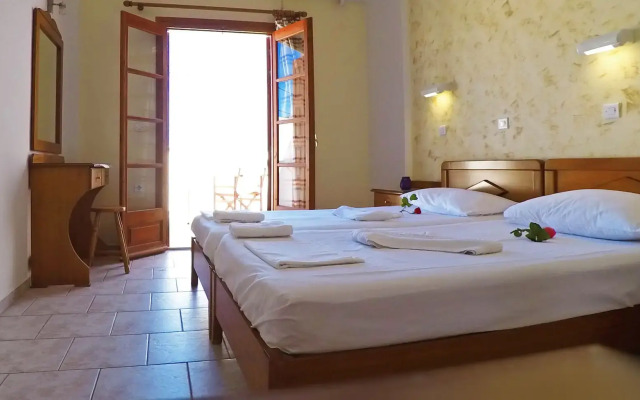 Tarsanas Apartments