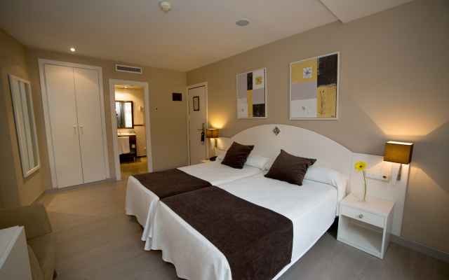 Hotel Torico Plaza