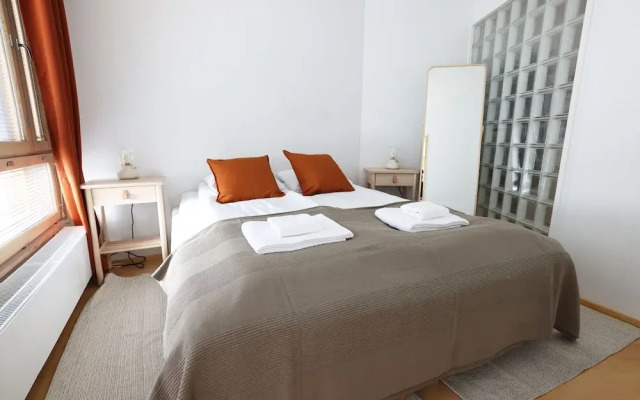 2ndhomes Premium Apt w Sauna & Balcony